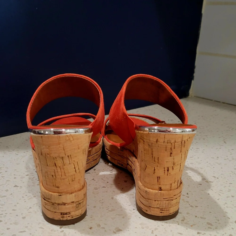 Franco Sarto Fiore Cork Wedge Coral Suede Sandals | Size 6.5